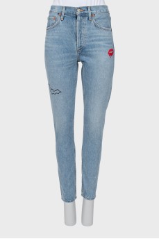 Light blue jeans with embroidery