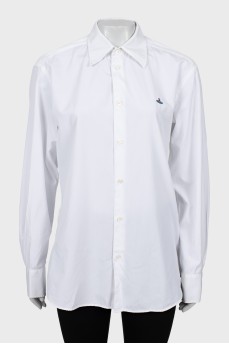 White fitted shirt