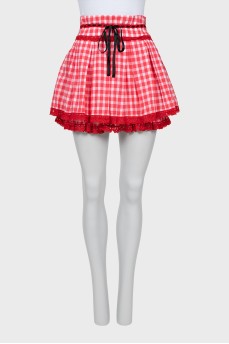 Red mini skirt in check print