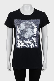 Black T-shirt decorated with sequins