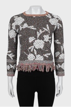 Knitted sweater with fringes