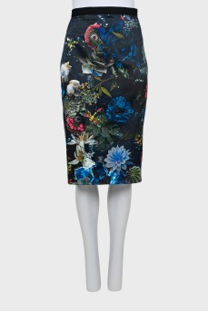 Fitted floral pencil skirt