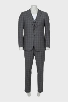 Men's suit with a checkered vest