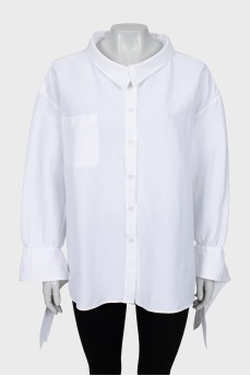 Oversized shirt with tie sleeves