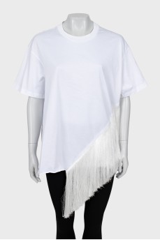 White T-shirt decorated with fringe