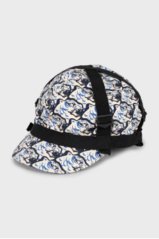 Decorated cap with print