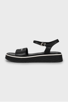 Leather sandals with white logo