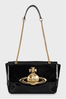 Lacquer bag with golden decoration
