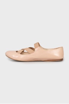 Leather ballet shoes with elastic bands