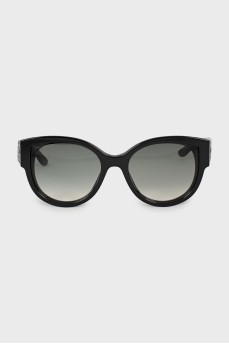 Gradient black sunglasses