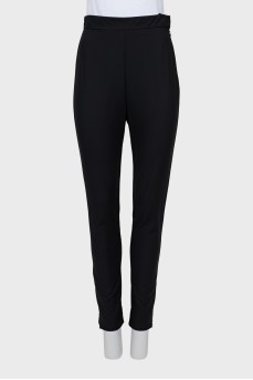 Black trousers with zipper at the bottom