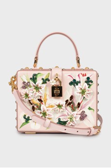 Rectangular bag decorated with flowers