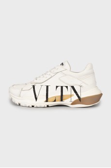 Leather sneakers with text print