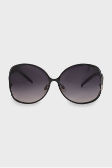 Oval sunglasses gradient