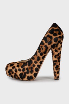 Animal print leather shoes