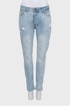 Light blue distressed skinny jeans