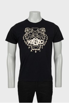 Men's black T-shirt with signature print