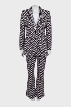 Knitted suit with flared trousers