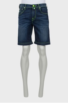 Men's denim shorts with tag