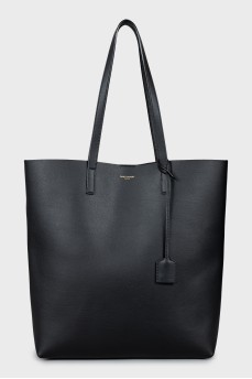 Leather shopping bag with gold logo