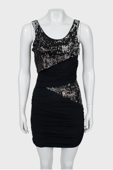Bodycon dress decorated with sequins