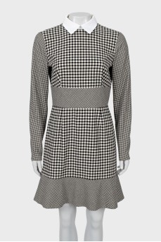 Dress with collar in a combined print