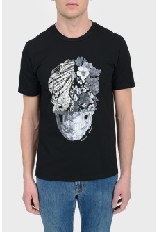 Black T -shirt with a fantasy print
