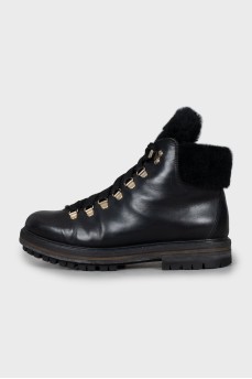 Insulated leather lace-up boots