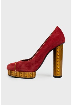 Vintage shoes in burgundy color