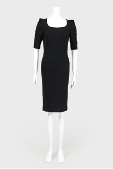 Black sheath dress with short sleeves