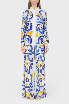 Pants suit in an abstract yellow-blue print