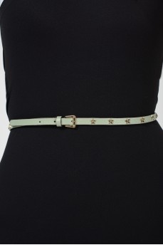 Salad leather belt with golden spikes with a tag