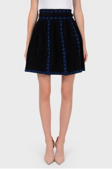 Skirt with blue ornament