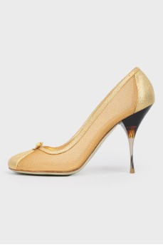 Gold-tone textile shoes with a bow
