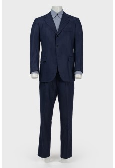 Men\'s suit with blue stripes