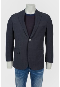 Classic men\'s blazer with slits