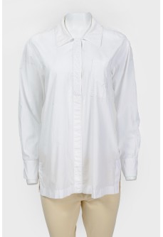 Button down shirt with embroidered brand logo