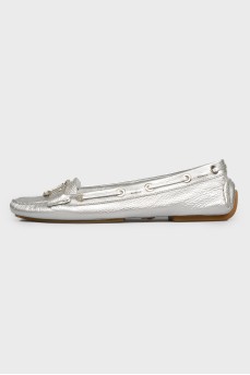 Silver loafers with lacing