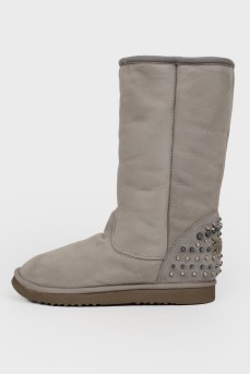 Slip-on boots with rhinestones