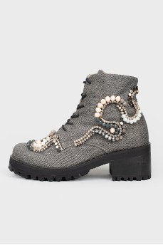 Low speed shoes with rhinestones and beads
