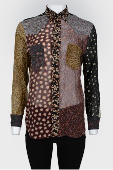 Blouse with pockets and patchwork