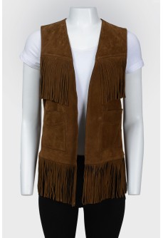 Vest without fasteners with fringe
