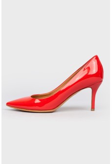 Pointed toe coral shoes