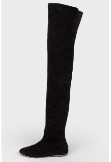 Black  Thigh high boot suede on a low run