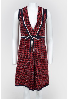 Sleeveless tweed dress with zipper