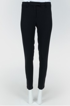Black cropped trousers