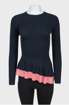 Dark blue sweater with pink basics