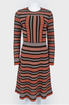 Multicolored viscose dress fitted with a pattern