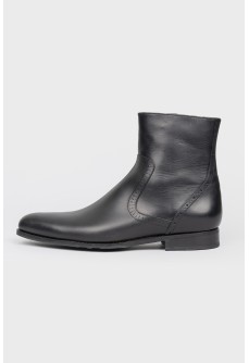 Men\'s black leather boots