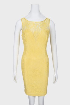 Yellow lace sleeveless dress